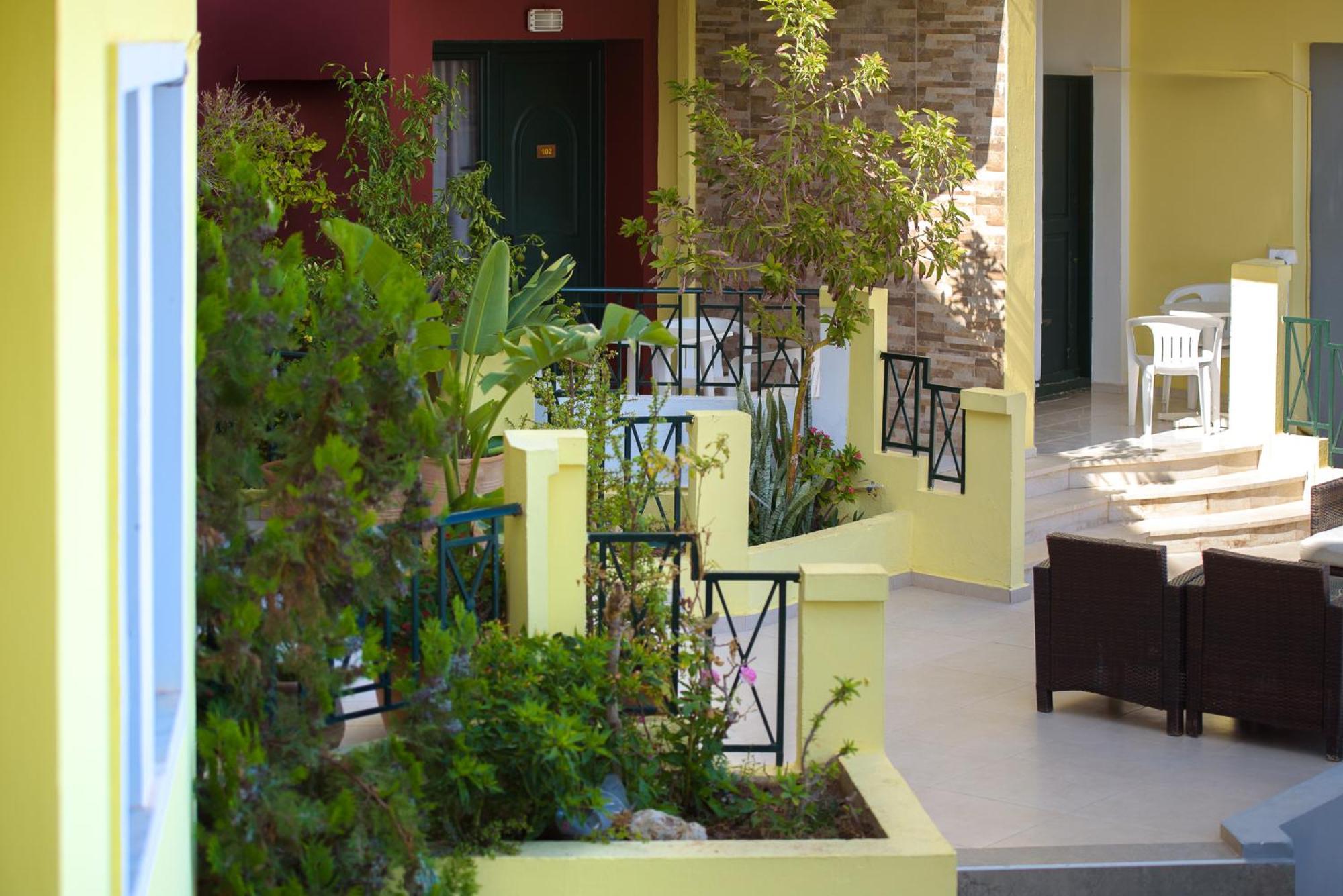 Ariadni Palace Apartments Hersonissos  Exteriör bild